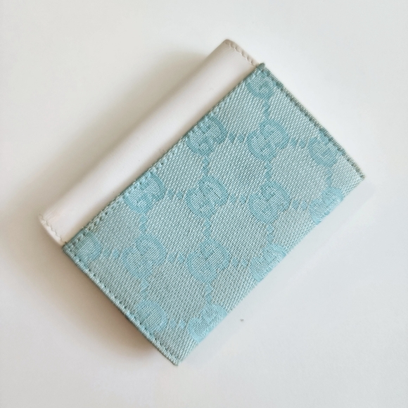 PC: Gucci EUC++ Blue Monogram Canvas & White Leather Flap Over Card Case (W123) - Picture 4 of 11